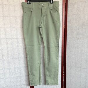 Apt. 9 Sage Jeans  Size 12